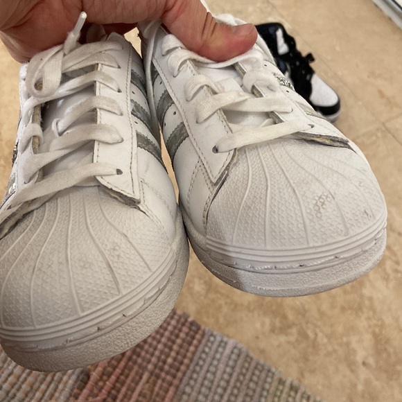 Adidas size 5 - Picture 6 of 8